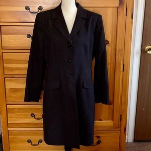 14, LaSuit, long, black blazer with decorative buttons. 0 flaws